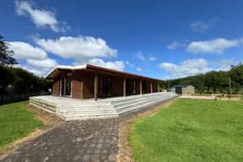 Auckland - Address withheld