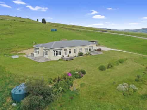 67 Macraes Road, Dunback