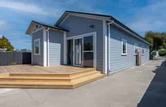 910 Outram Road, Akina