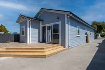 910 Outram Road, Akina