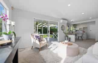 1/177 Abbotts Way, Remuera