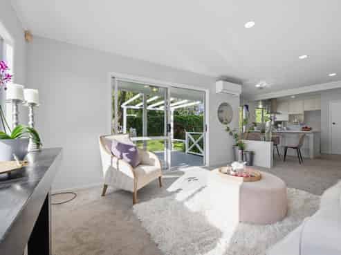 1/177 Abbotts Way, Remuera