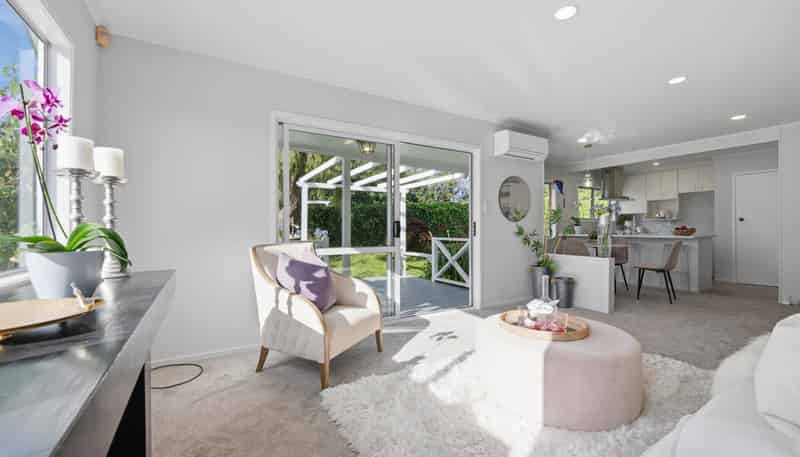 1/177 Abbotts Way, Remuera