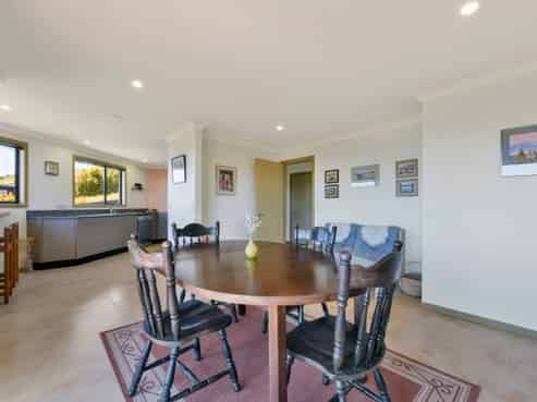 19 Cheshire Place, Stoke