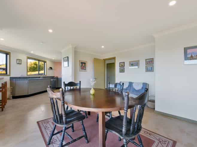 19 Cheshire Place, Stoke