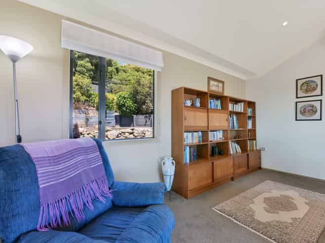 19 Cheshire Place, Stoke