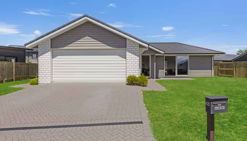 48 Harakeke Drive, Wharewaka