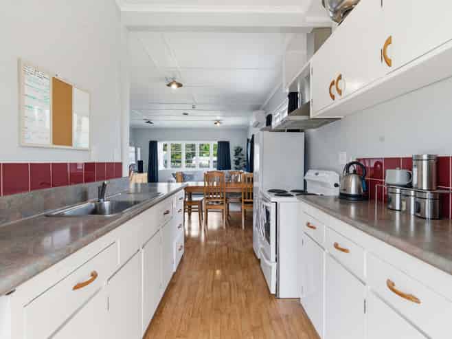 4 Dixon Road, Ngapuna