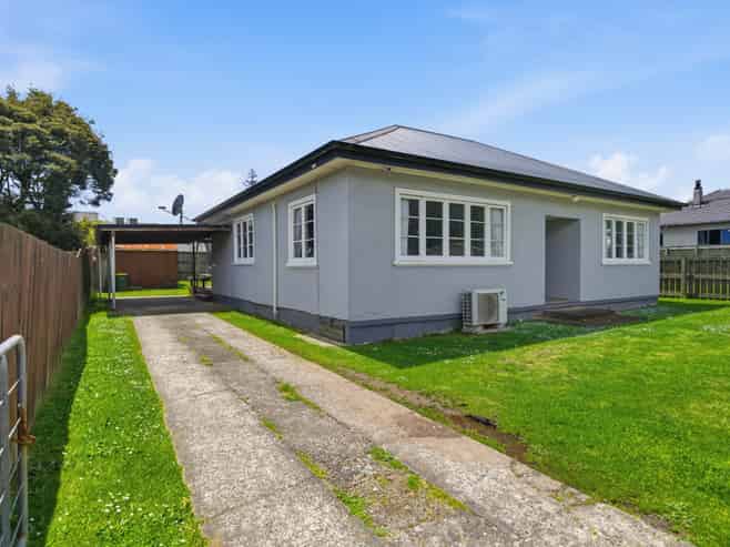 4 Dixon Road, Ngapuna