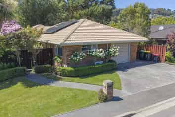 14 Castle Way, Beckenham