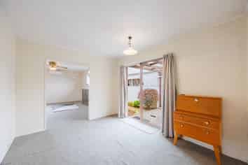 2/505 Whitehead Road, Mahora