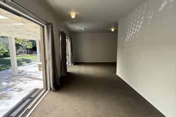 61a  Kahikatea Flat Road, Dairy Flat