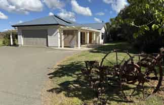 61a  Kahikatea Flat Road, Dairy Flat