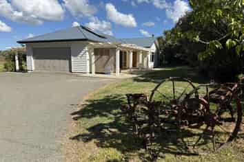 61a  Kahikatea Flat Road, Dairy Flat