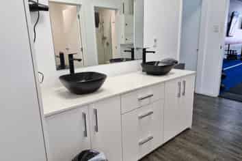 Prime location space for lease