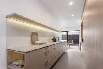 5/44 Winchester Street, Merivale