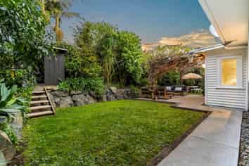 16 Walbrook Road, Manly