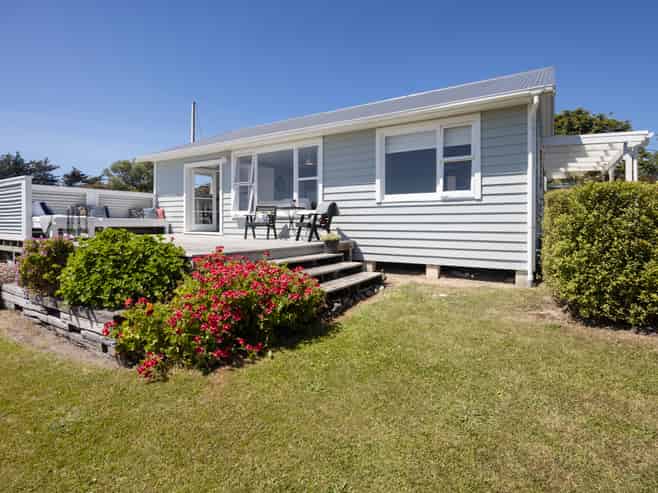 6 Bride Street, Moeraki
