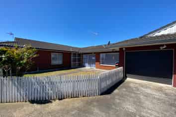 2/7 Hillside Rd, Mount Wellington