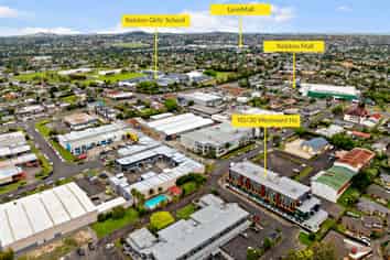 9D/30 Westward Ho, Glen Eden