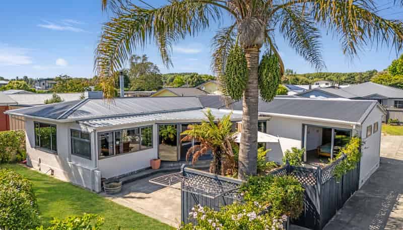 13 Howard Road, Taradale