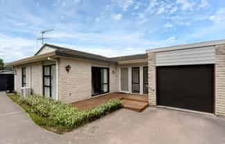 2/230 Bucklands Beach Road, Bucklands Beach