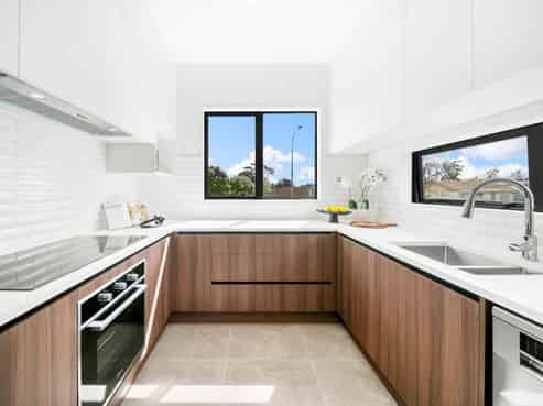 125 Universal Drive, Henderson