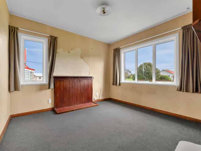 24 Riemenschneider Street, Manaia