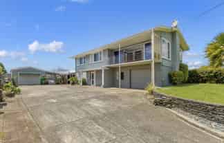 43 Smiths Road, Matua