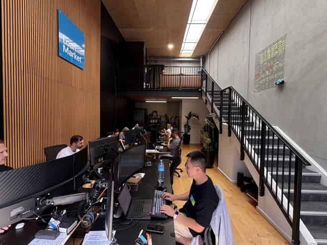 Renovated, ready and well-located