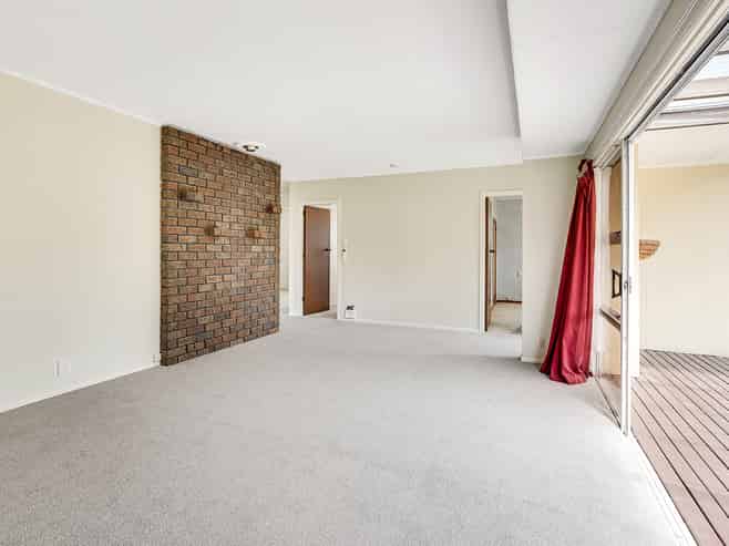 112 Masters Avenue, Silverdale