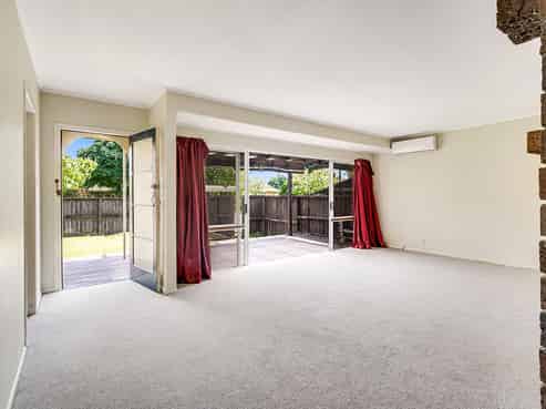 112 Masters Avenue, Silverdale