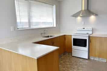 1/14 Momorangi Crescent, Redwood