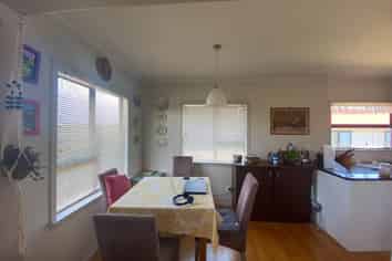 6 Dundee Place, Blockhouse Bay