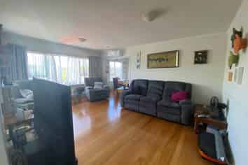 6 Dundee Place, Blockhouse Bay