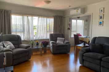 6 Dundee Place, Blockhouse Bay