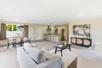 52 Somerville Crescent, Aidanfield