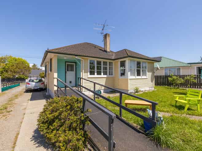 148 Cole Street, Masterton