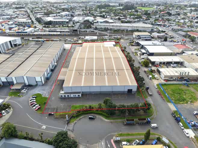 Great Value 7,500sqm Warehouse in key location