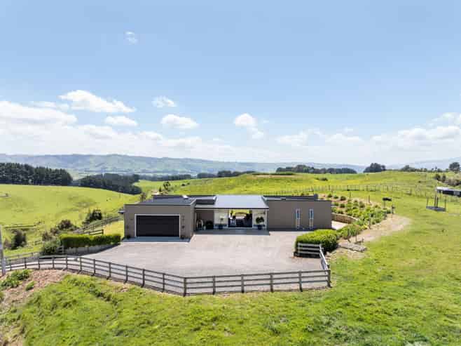 613 Ridge Road North, Pahiatua