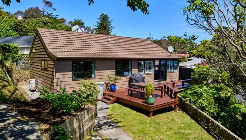 6a Otonga Way, Churton Park