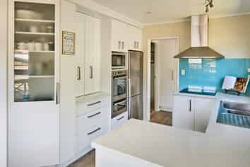 6a Otonga Way, Churton Park