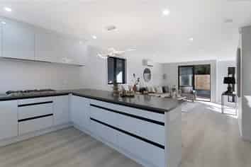 5B Aramutu Road, Hillsborough