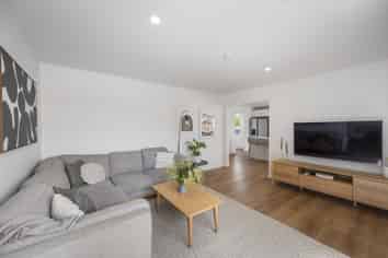 8C Goddard Lane, Havelock North