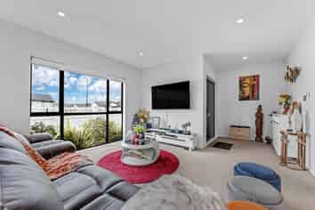 10 Earlywood Road, Takanini