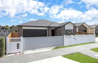 10 Earlywood Road, Takanini