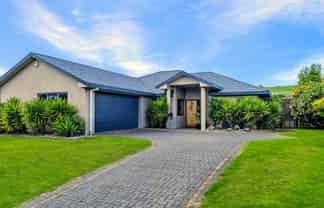 62 Hodgkins Street, Pukehangi