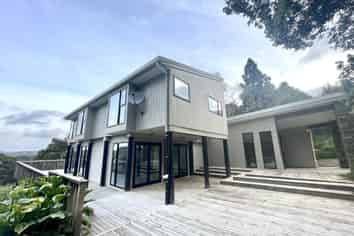 55 Robinson Road, Coatesville