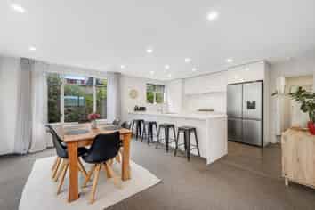 42A Moore Street, Howick