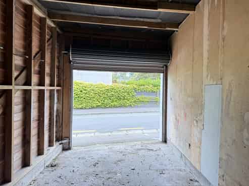 gR/2 Henry Street, Kilbirnie